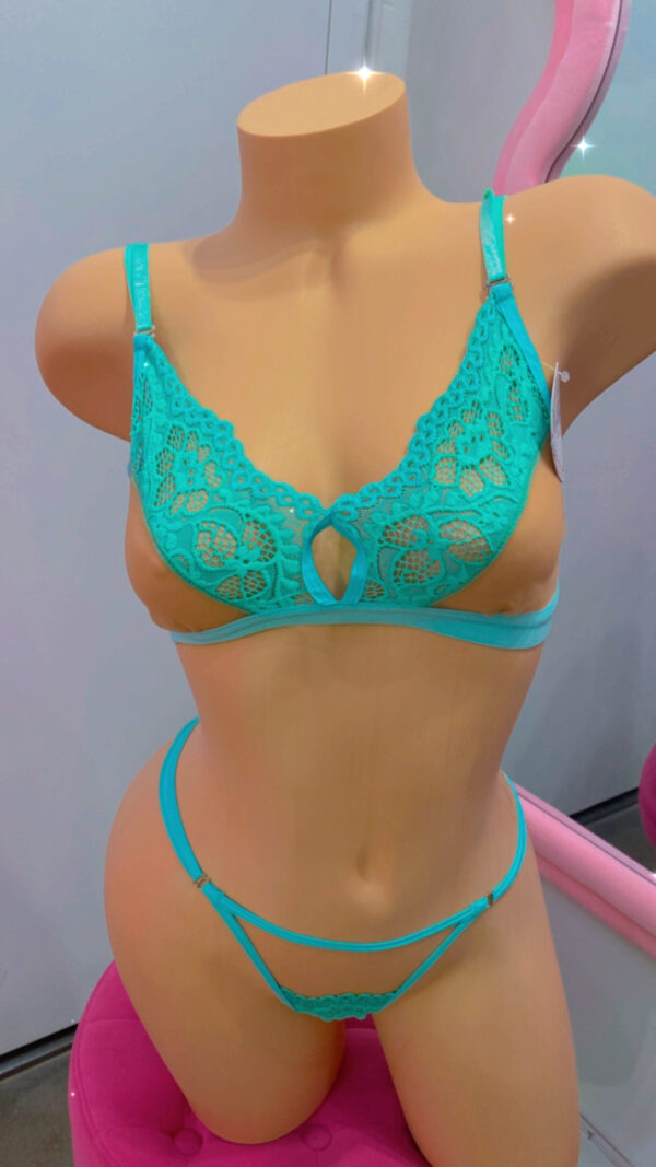 Set tanga y brasier